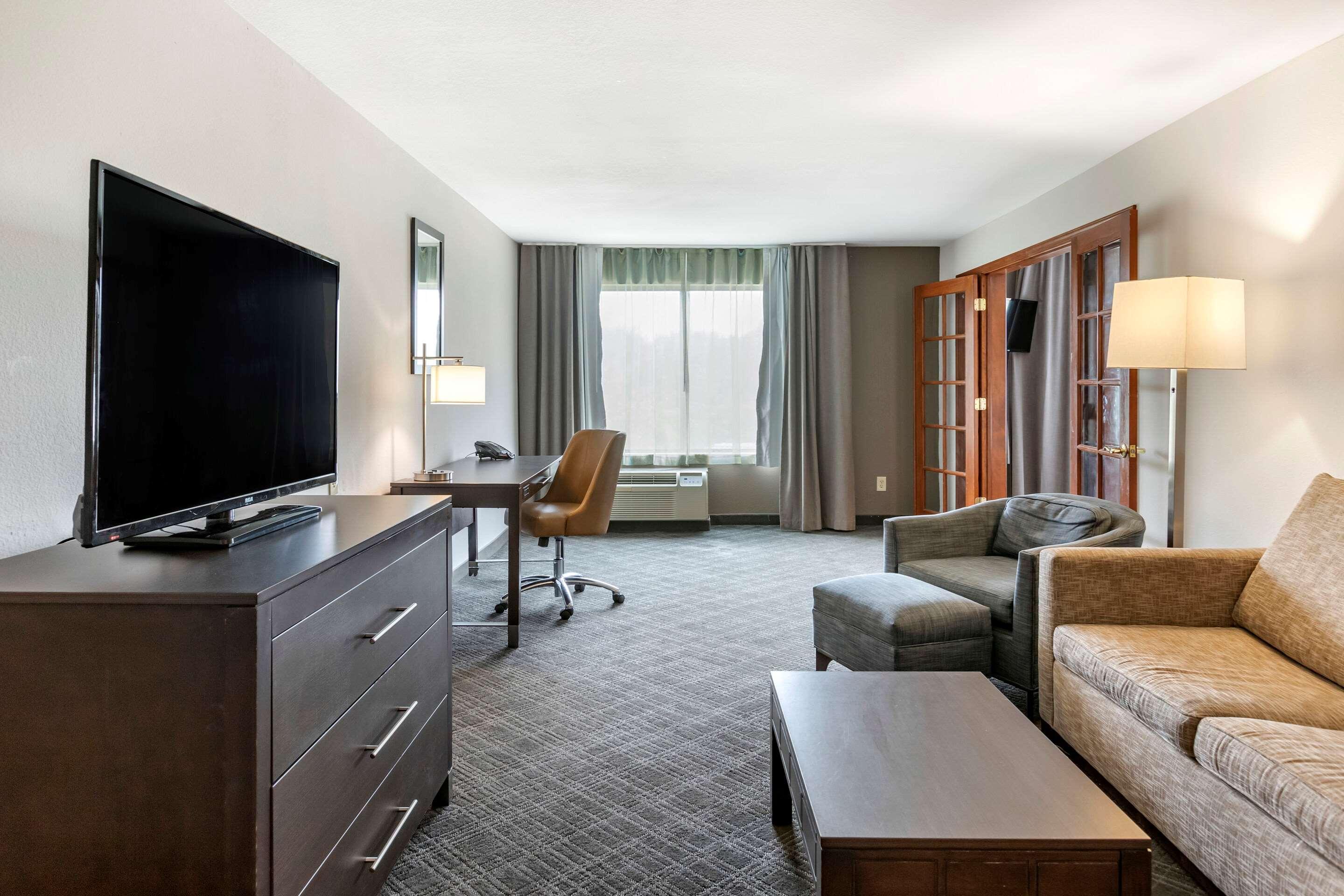 Comfort Inn & Suites Grand Blanc-Flint المظهر الخارجي الصورة