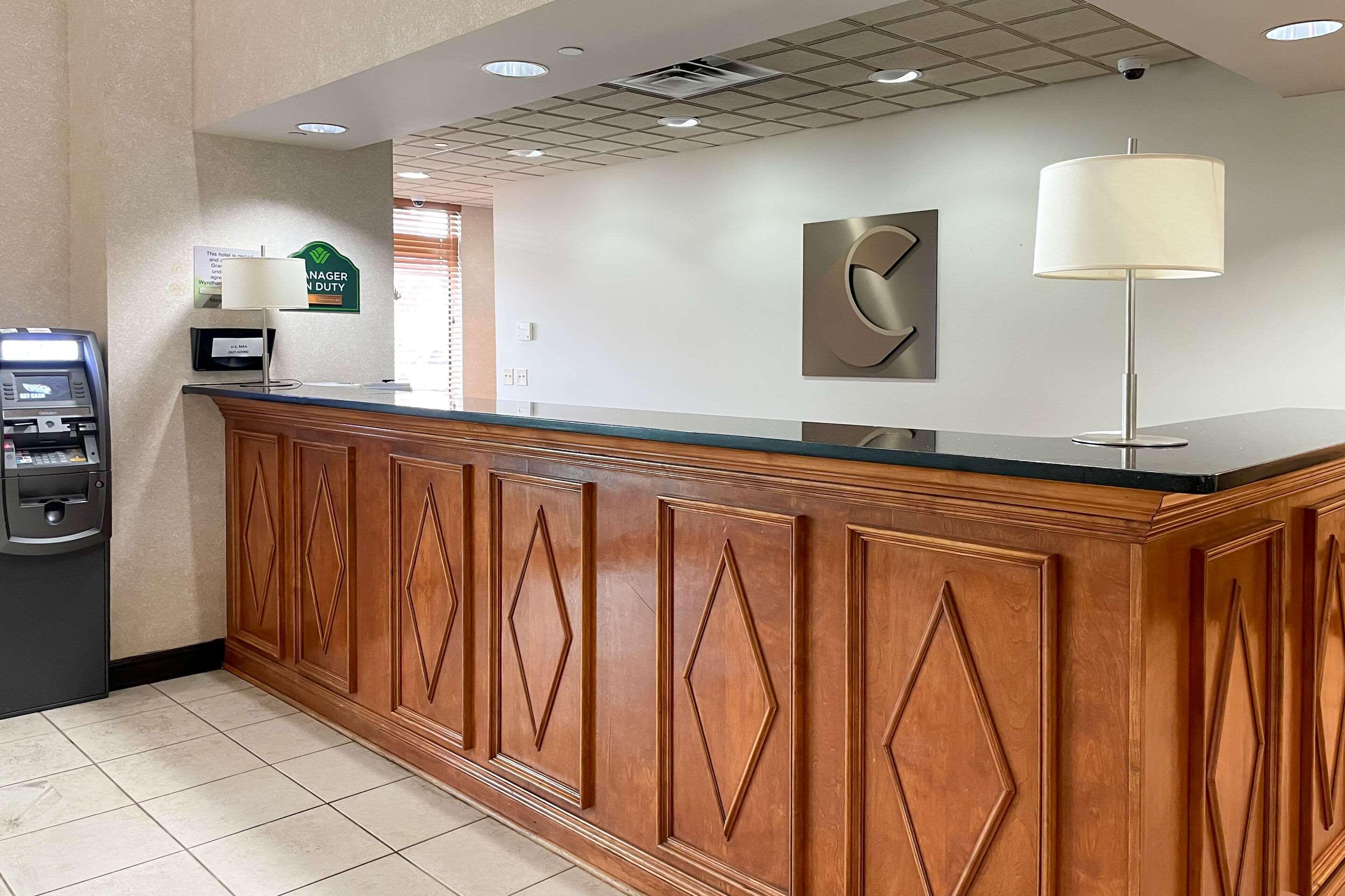 Comfort Inn & Suites Grand Blanc-Flint المظهر الخارجي الصورة