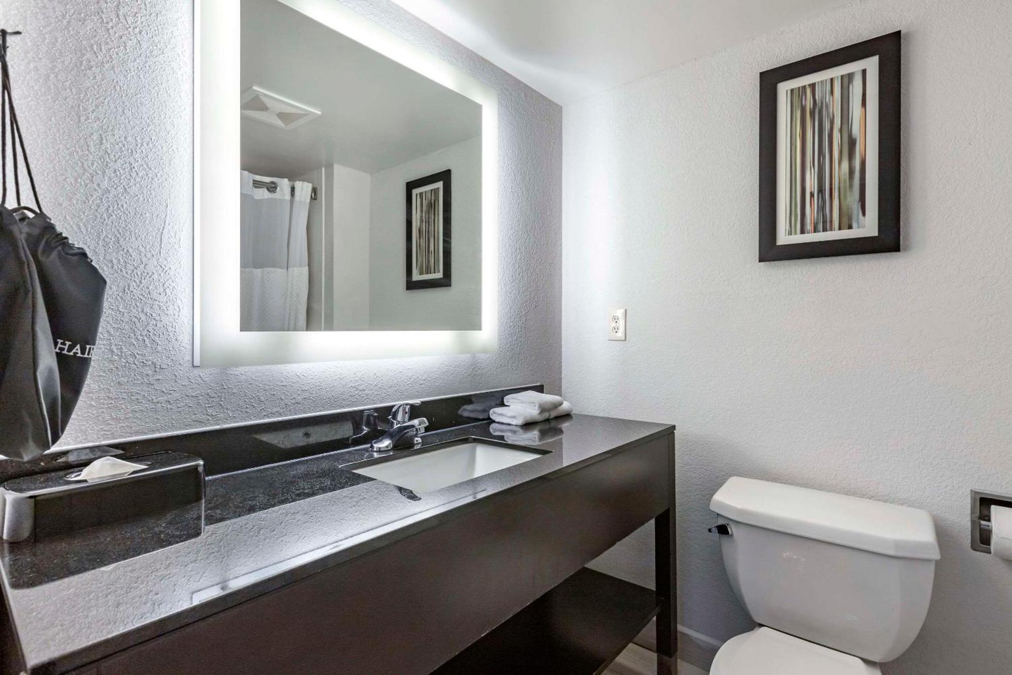 Comfort Inn & Suites Grand Blanc-Flint المظهر الخارجي الصورة