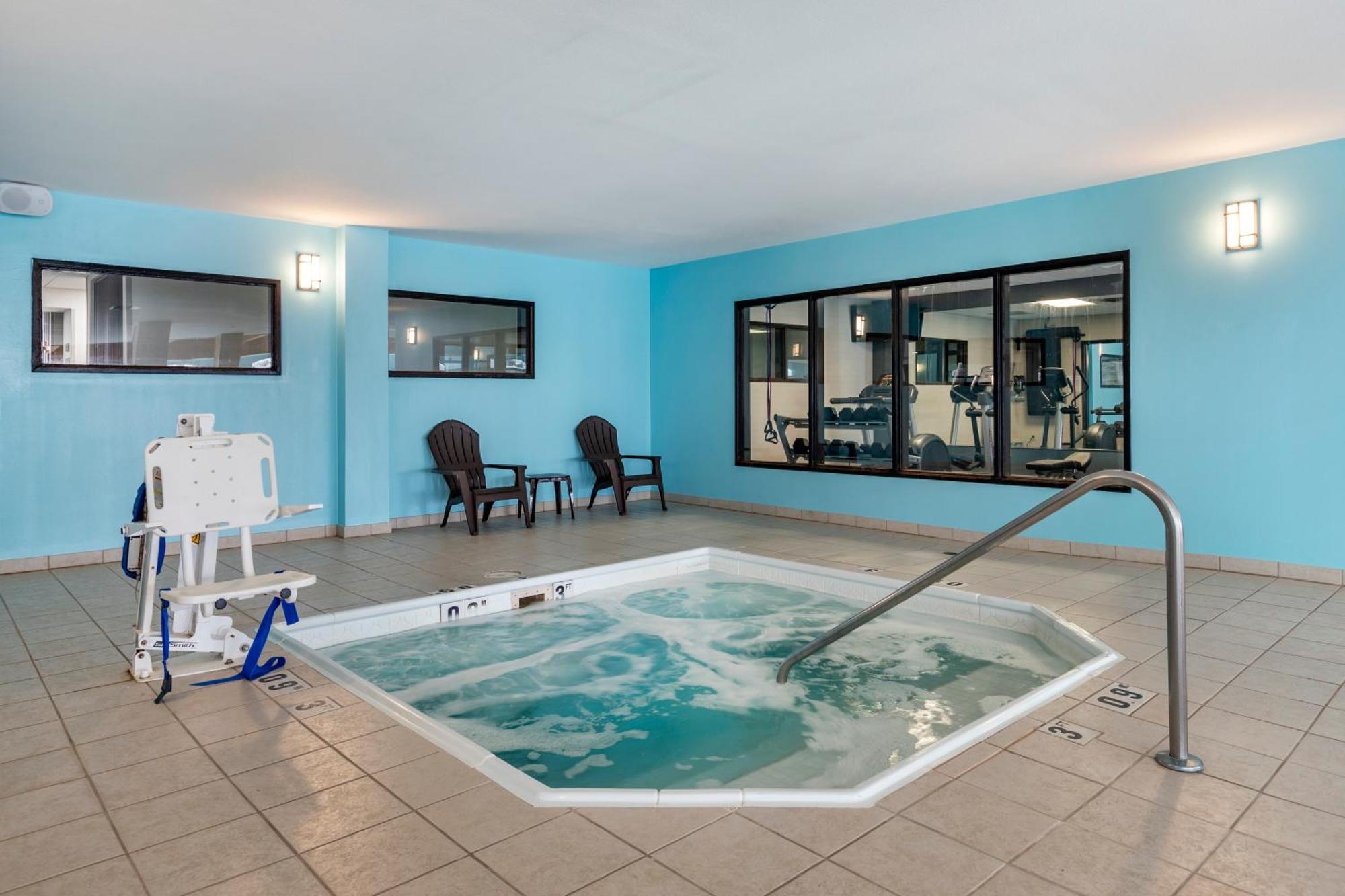 Comfort Inn & Suites Grand Blanc-Flint المظهر الخارجي الصورة